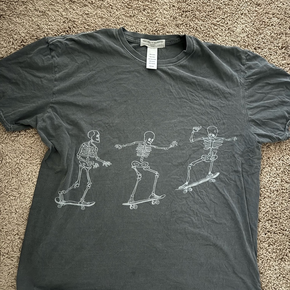 Urban Outfitters graphic tee